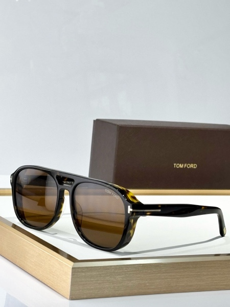 TOM FORD Sunglasses-196